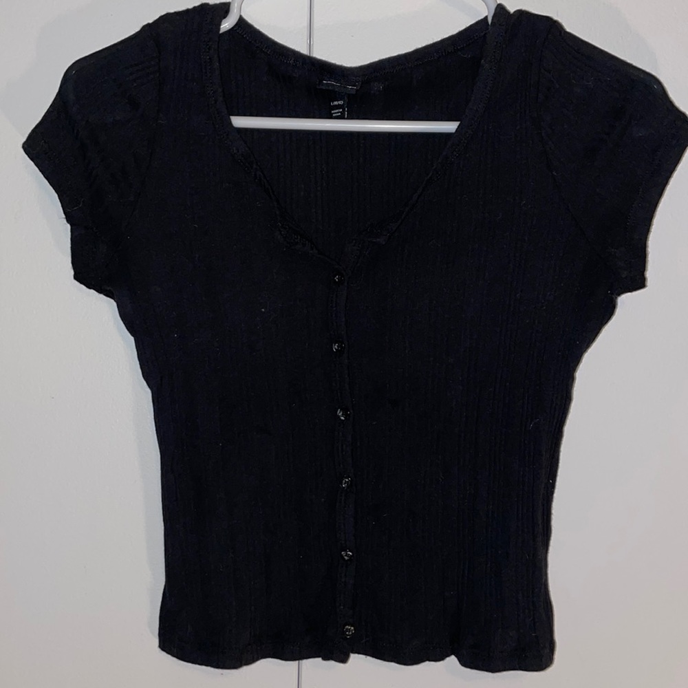 Black short sleeve button down shirt